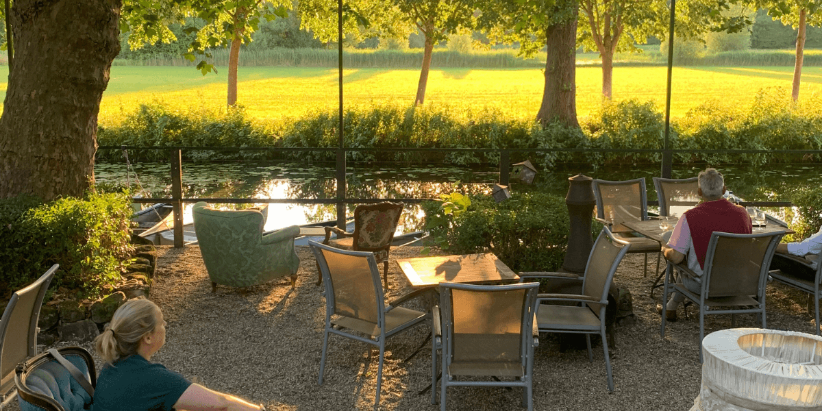 Sommergarten & Feierabend am Fass im RICORDO – Deine After-Work-Oase in Lüdinghausen